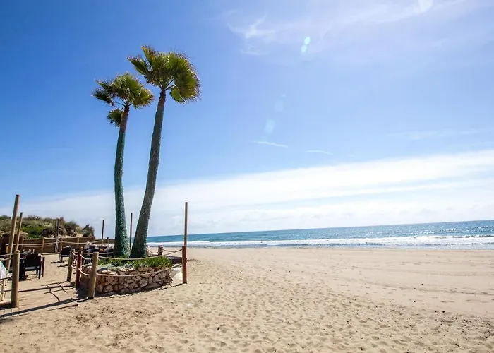 Perfectly Located Beachside In Elviria Apartament *