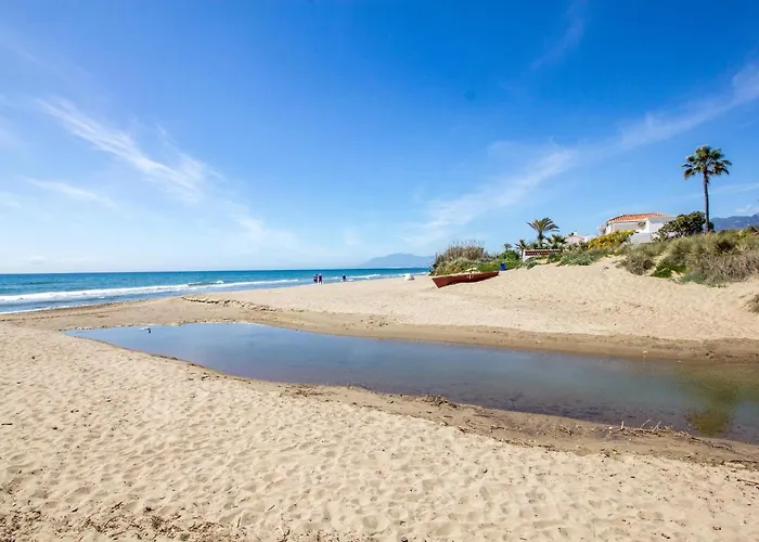 Perfectly Located Beachside In Elviria