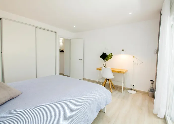 Apartament Perfectly Located Beachside In Elviria