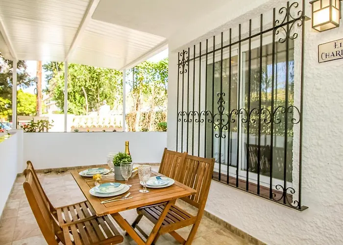 Perfectly Located Beachside In Elviria * Marbella