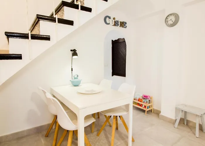 Perfectly Located Beachside In Elviria Apartament *