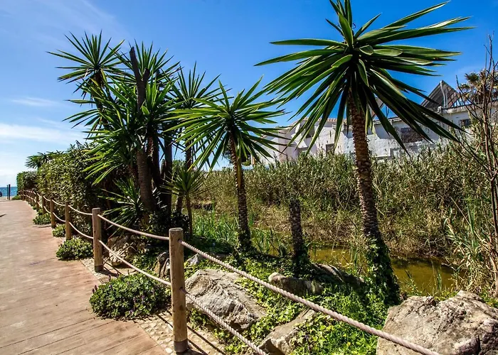 Perfectly Located Beachside In Elviria *