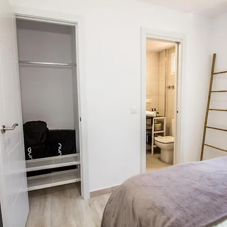 Perfectly Located Beachside In Elviria *