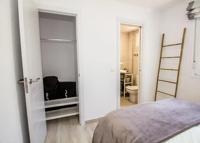 Perfectly Located Beachside In Elviria *